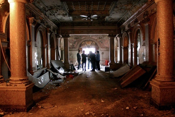 <p><p>Developer Eric Blumenfeld speaks to a small group gathered in the main lobby of the Divine Lorraine Hotel. Bluemenfeld wants to revitalize a portion of North Broad Street centered around the old hotel. (Emma Lee/for NewsWorks)</p></p>
