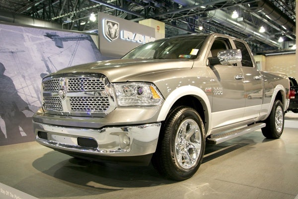 <p><p>The 2012 Dodge Ram 1500 Motor Trend Truck of the Year uses an eight-speed transmission with the option of a V6 or V8 to keep its MPG low. (Nathaniel Hamilton/for NewsWorks)</p></p>
