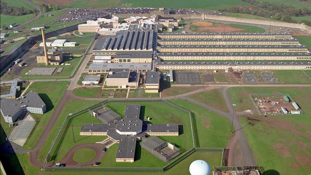  Aerial view of Graterford State Prison in Southeastern Pennsylvania. (AP Photo/Chris Gardner) 