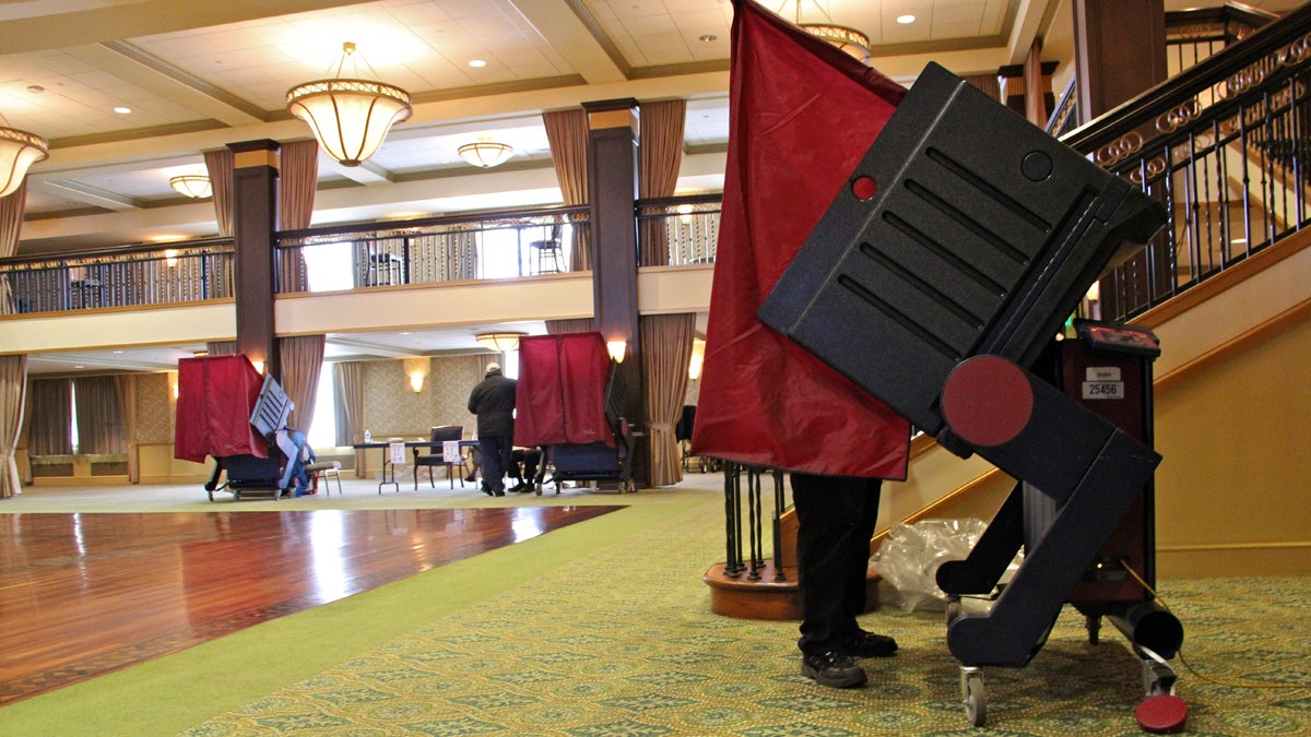  FILE photo: Collingswood residents cast their votes in the elegant Scottish Rite Ballroom on Nov 5, 2013. (Emma Lee/for NewsWorks) 