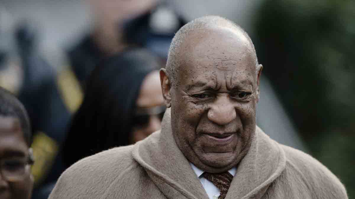  A Dec. 13, 2016  photo shows Bill Cosby leaving the Montgomery County Courthouse in Norristown. (AP Photo/Matt Rourke) 