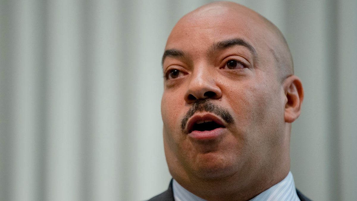  Philadelphia District Attorney Seth Williams has filed suit against Pennsylvania Gov. Tom Wolf over the governor's death penalty moratorium. The case is before the state's Supreme Court. (AP photo, file) 