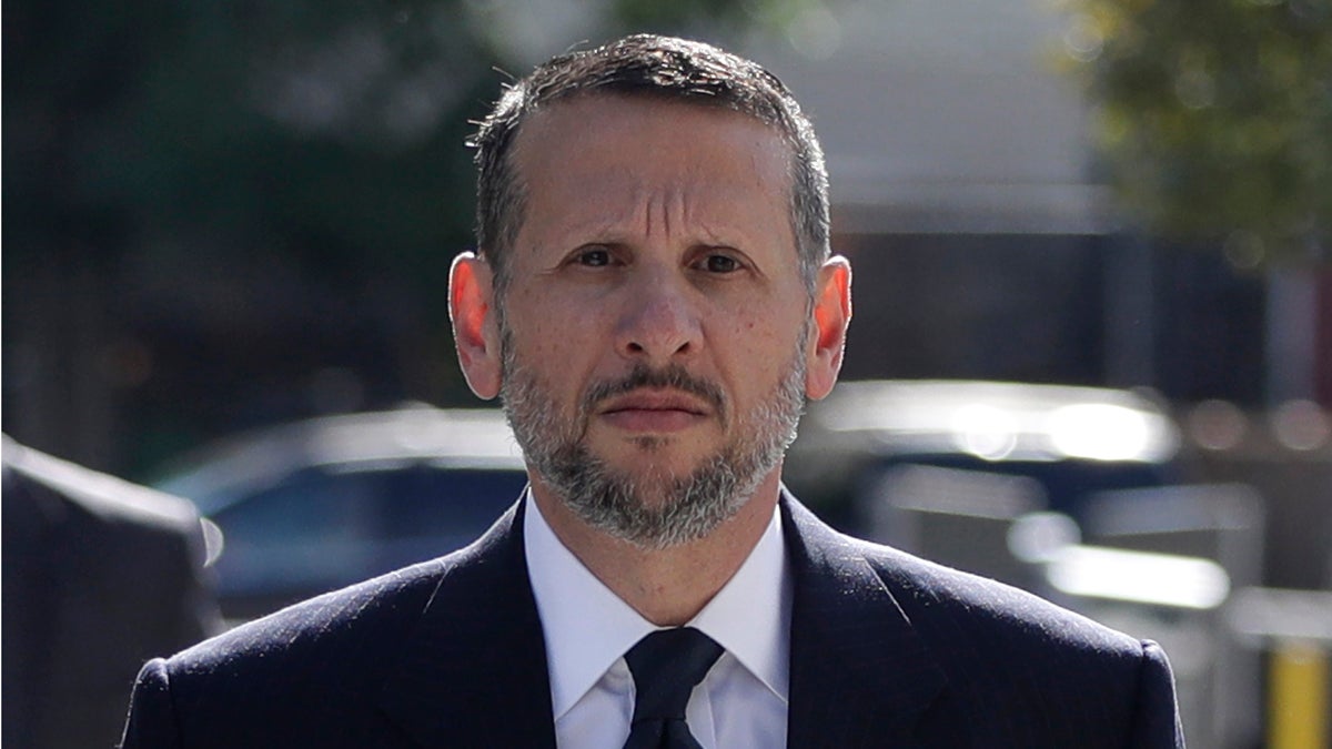 David Wildstein arrives at Martin Luther King Jr. Federal Courthouse for a hearing Friday in Newark, New Jersey. Wildstein pleaded guilty last year to orchestrating traffic jams in 2013 to punish a Democratic mayor who didn't endorse Gov. Chris Christie.  (AP Photo/Julio Cortez) 