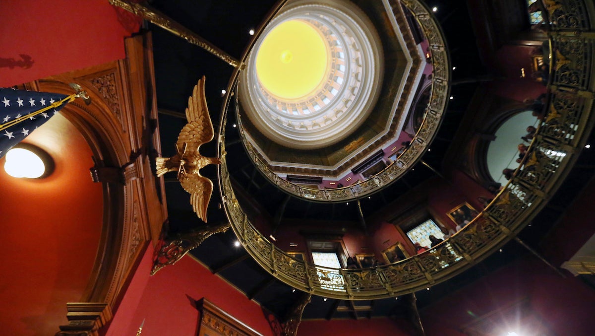  Statehouse rotunda in Trenton, N.J. (AP Photo/Mel Evans) 