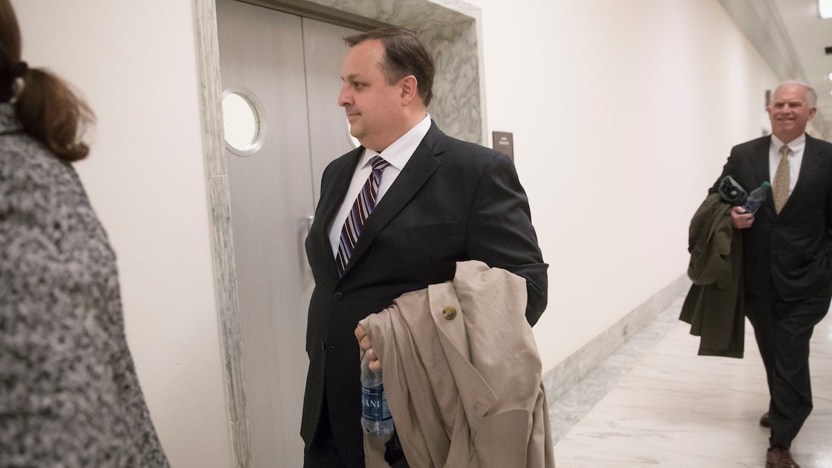  In this Jan. 23, 2017 file photo, Walter M. Shaub Jr., director of the U.S. Office of Government Ethics walks on Capitol Hill in Washington. (AP Photo/J. Scott Applewhite, File) 
