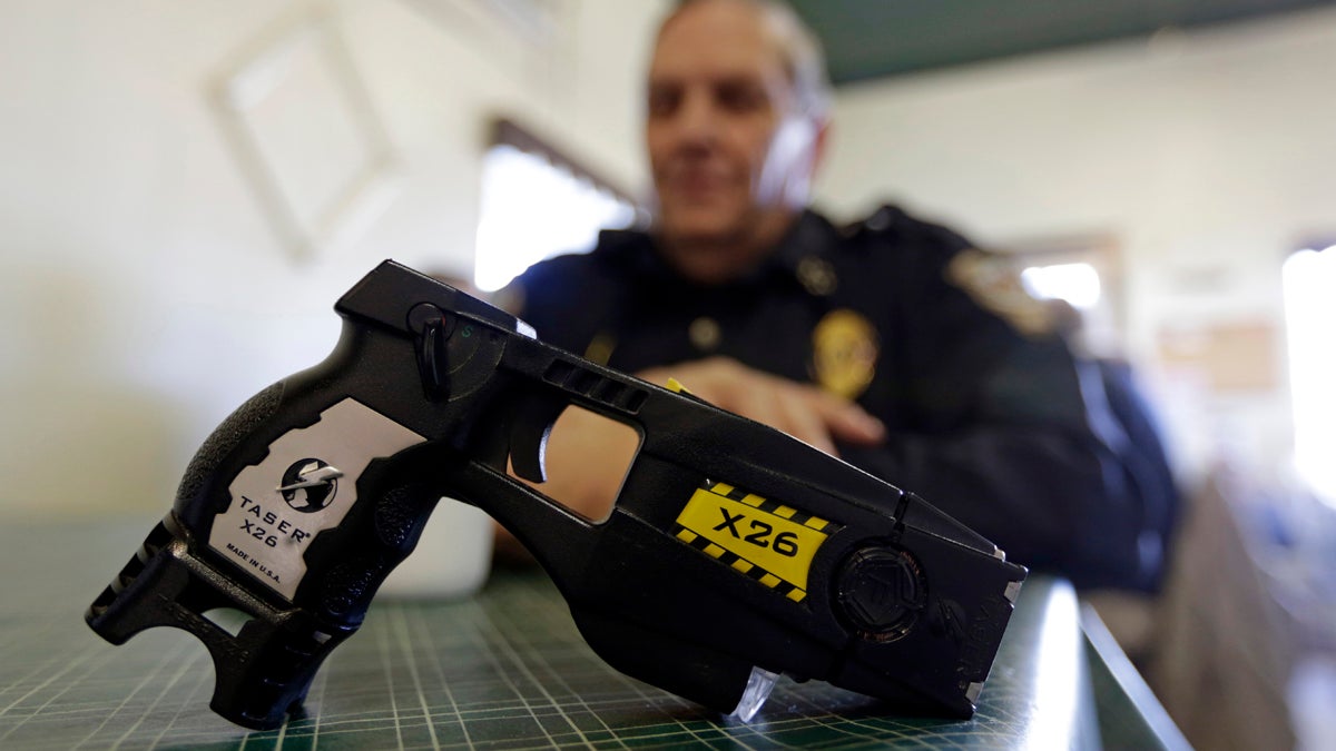  A new study finds that stun guns affect brain function for about an hour after the 50,000-volt shock is administered. (AP file photo) 
