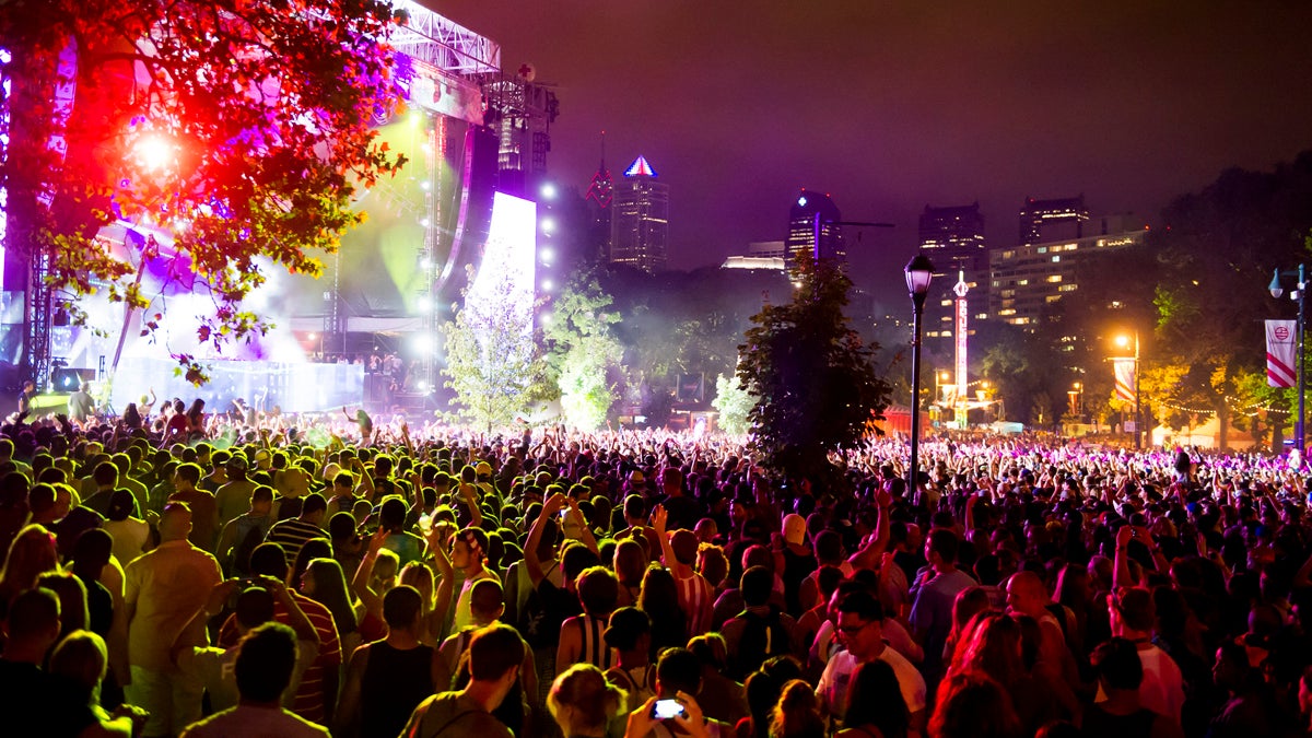  A crowd watches the performance by Steve Aoki on day one of the Budweiser Made in America Festival in Philadelphia. (Photo by Charles Sykes/Invision/AP) 