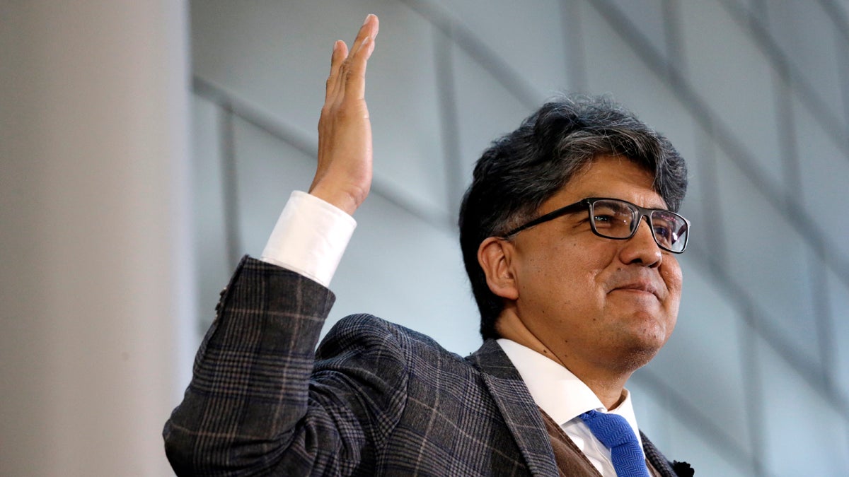  Author and filmmaker Sherman Alexie gives the keynote address at a celebration of Indigenous Peoples’ Day Monday, Oct. 10, 2016, at Seattle's City Hall. (Elaine Thompson/AP Photo)                                                                                 