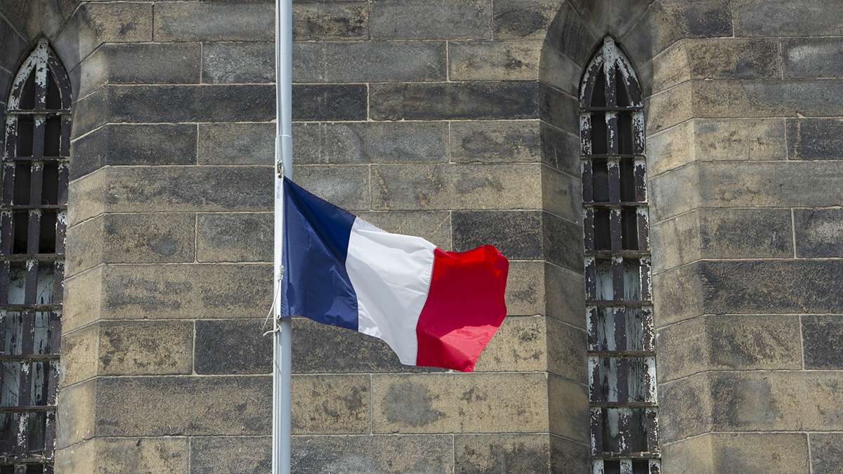 Honoring the victims of the Nice terrorist attack, the French flag was lowered to half-staff.