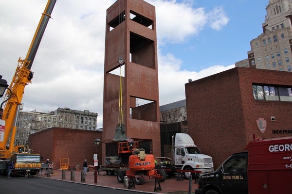 <p>The 130-foot bell tower at Third and Chestnut streets stands empty after the Bicentennial Bell was removed Thursday morning. (Emma Lee/for NewsWorks)</p>
