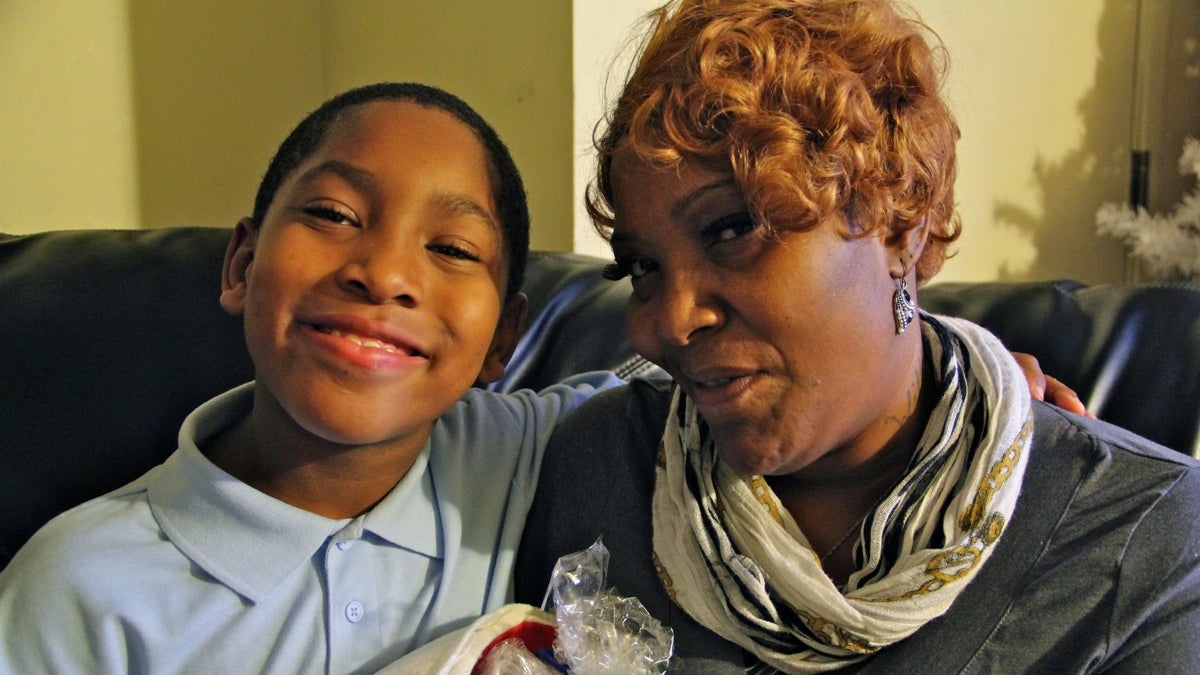  Claudette Faulkner and her son, Jymere, 9, of Philadelphia participated in a parent-infant bonding program. (Emma Lee/WHYY) 