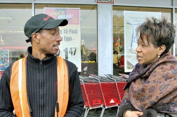 Rosita Youngblood made a stop at an Olney shopping center to connect with voters. (Bas Slabbers/for NewsWorks)