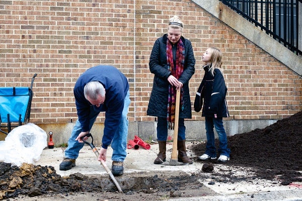 <p><p>Third grade students Reagan and Dany Stacey tell NewsWorks "it was nice to come out and plant the trees and have something to look forward to in the spring." (Bas Slabbers/for NewsWorks)</p></p>
