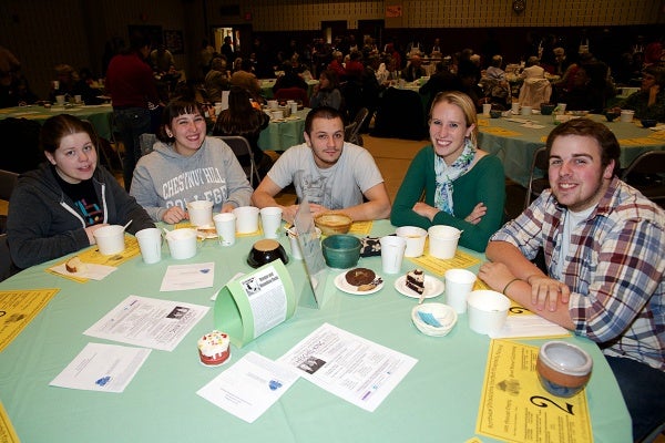 <p><p>In the past, senior Jessica Viecey (2nd from left) volunteered. This year, she wanted to experience the event herself. She shares a table with fellow CHC students, Skylar Stilwagen, Kalo Giannone, Thomas Pipitone and Gabriel Hinninger. (Bas Slabbers/for NewsWorks)</p></p>
