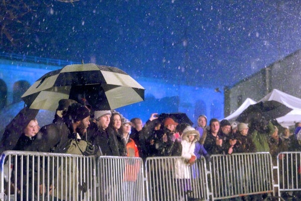 <p><p>Despite freezing rain and snow, locals came out to enjoy the show. (Bas Slabbers/for NewsWorks)</p></p>
