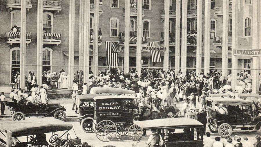 In 1911 Gov. Woodrow Wilson addressed a crowd from the balcony of the Lafayette Hotel. (Richard Gibbs Collection)