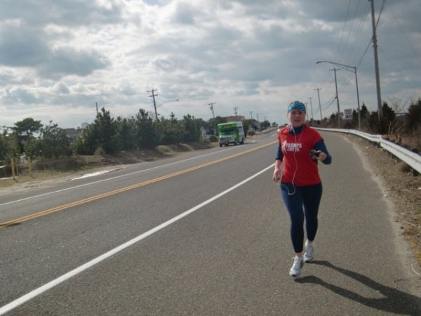 Britt Miller runs into Longport. (Photo courtesy of Bill Castro)