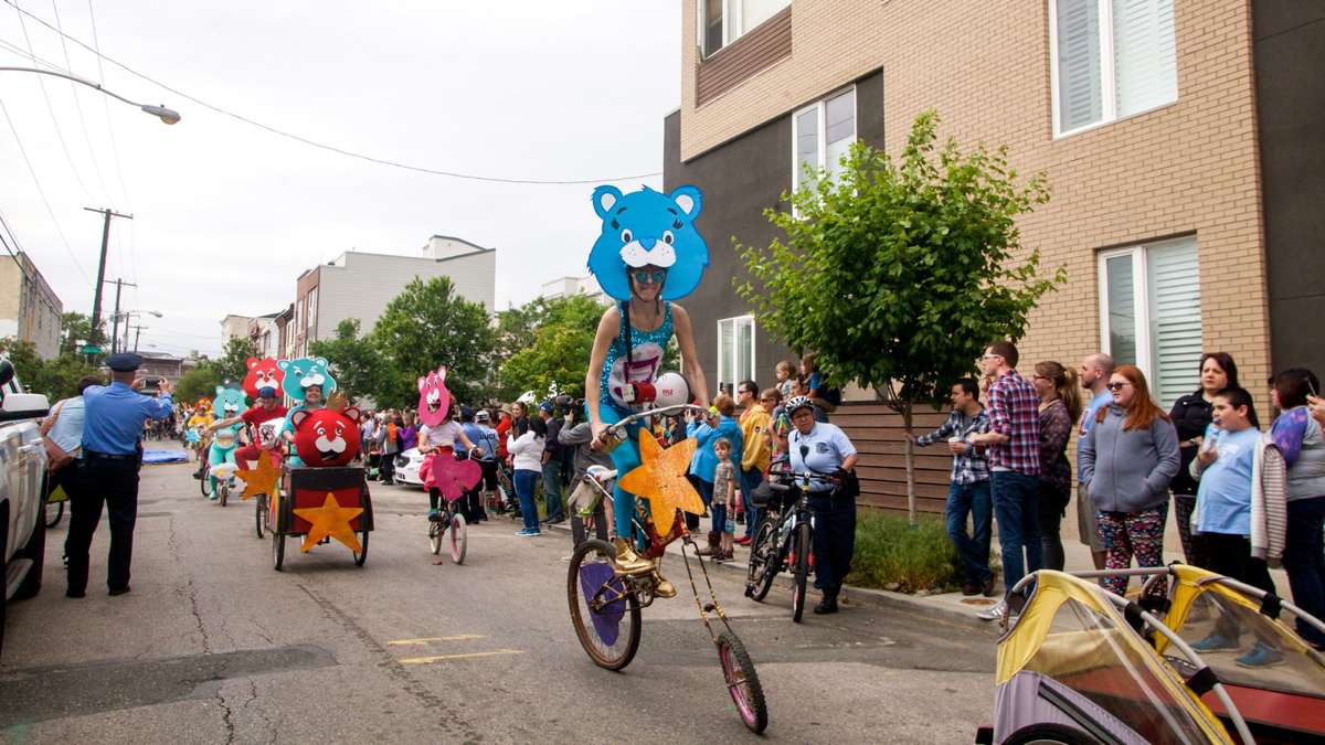 Riders in the Philadelphia Kinetic Sculpture Derby begin the parade around Fishtown and Kensington.