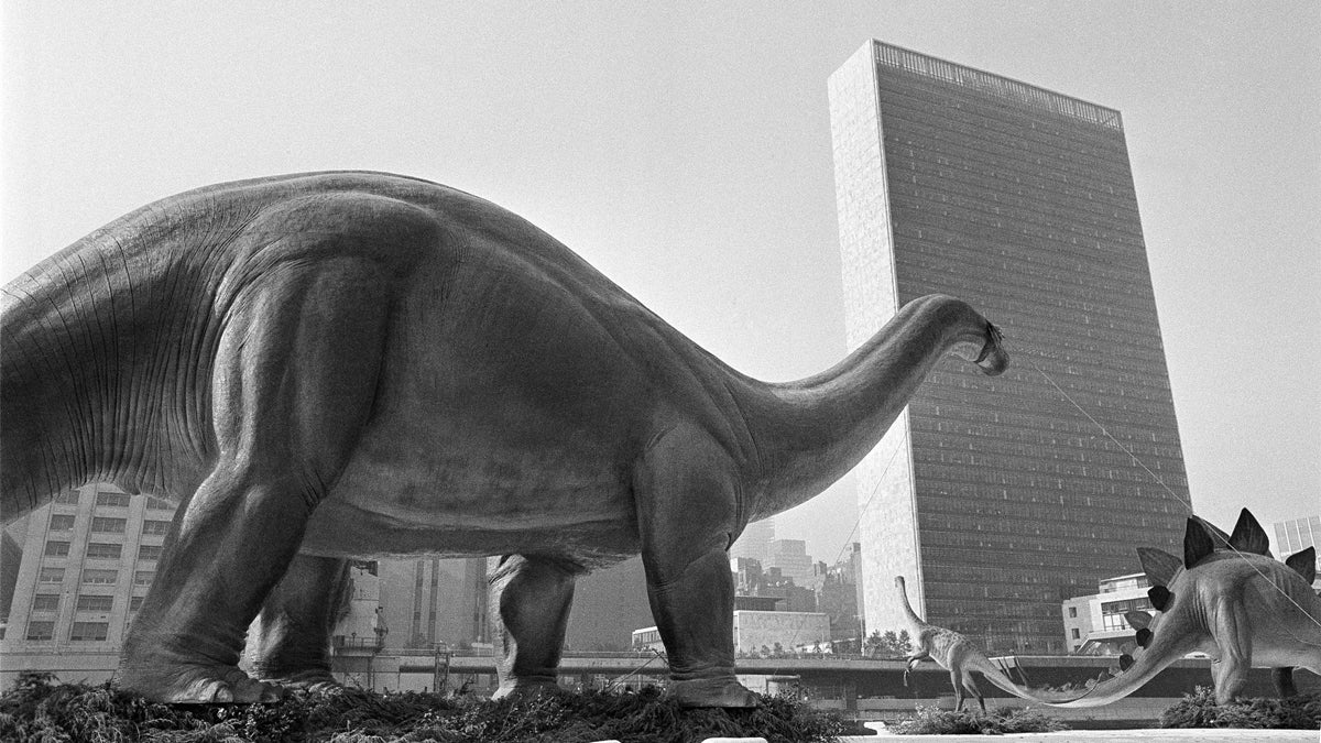  In 1964, a replica 'brontosaurus' was brought to New York City to decorate an oil company's exhibition at the World's Fair. (AP photo, file) 
