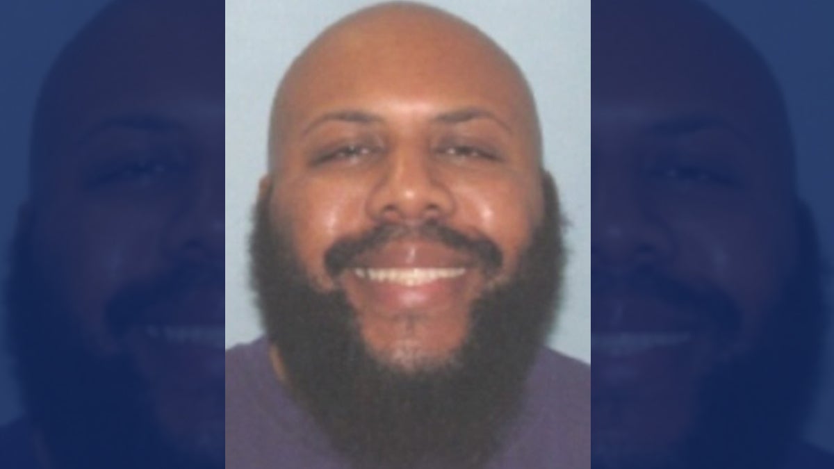  This undated file photo provided by the Cleveland Police shows Steve Stephens. Pennsylvania State Police said Stephens, the suspect in the random killing of a Cleveland retiree posted on Facebook, shot and killed himself after a brief pursuit Tuesday, April 18, 2017. (Cleveland Police via AP, file) 