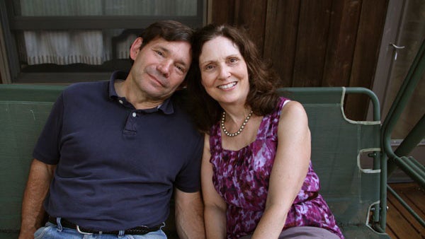  Diane Fehon with her husband, Bill, who suffers from frontotemporal lobar degeneration. (Emma Lee/for NewsWorks) 