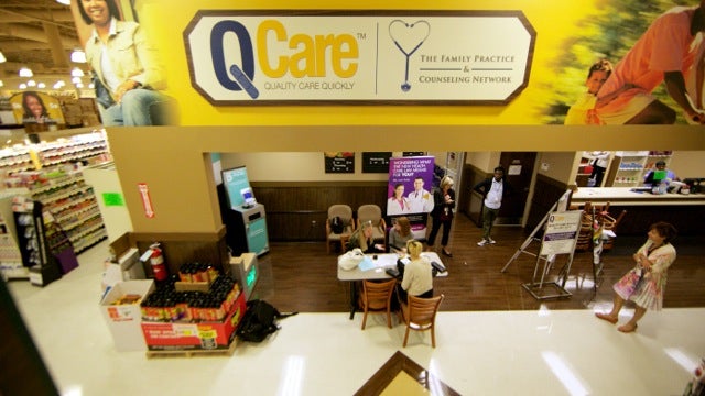  The QCare clinic at the ShopRite on Fox Street now offers free and anonymous mental health screenings. (Nathaniel Hamilton/for NewsWorks) 