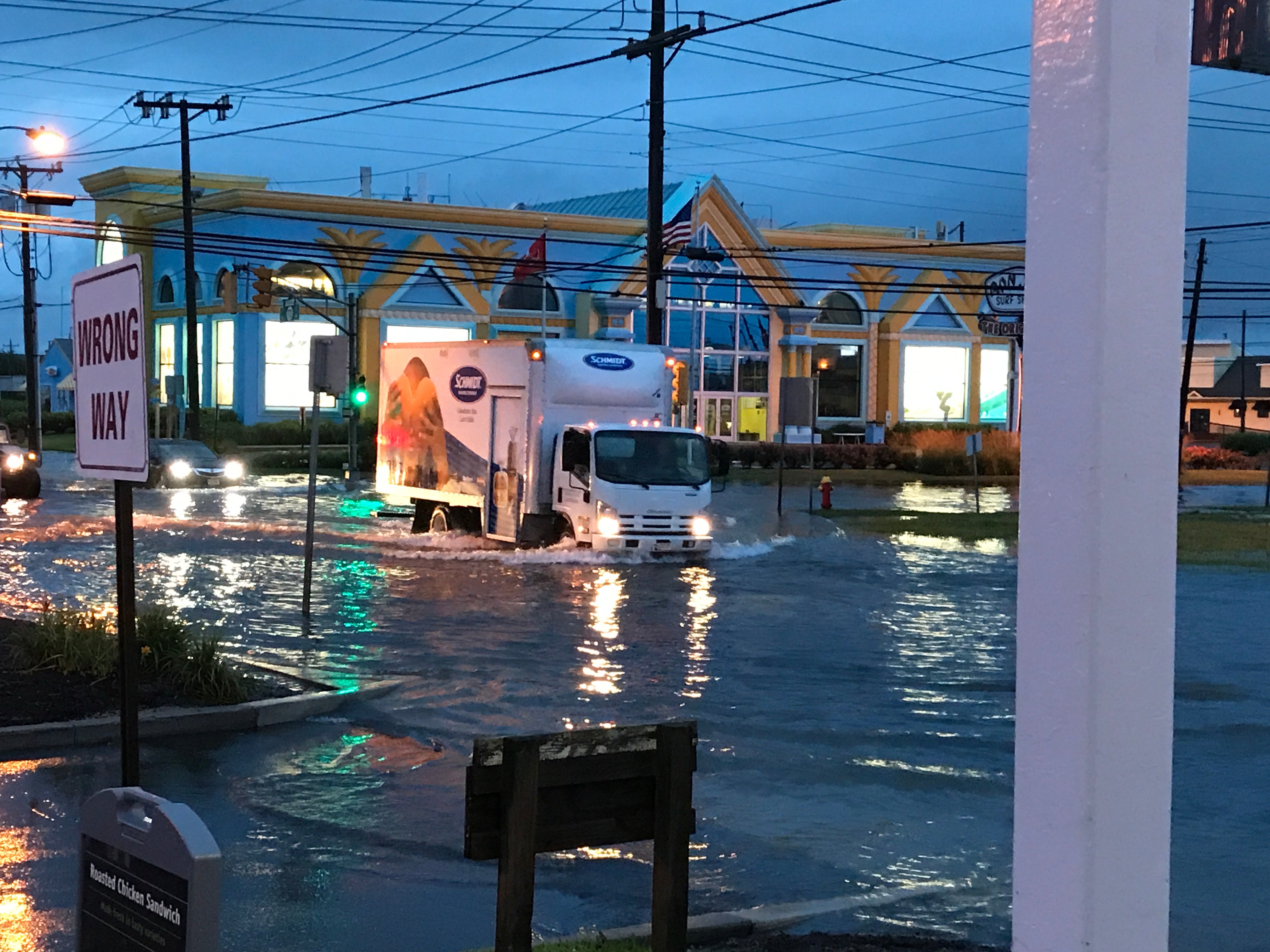  Flooding at entrance to Long Beach Island Monday. (Tom MacDonald/WHYY) 