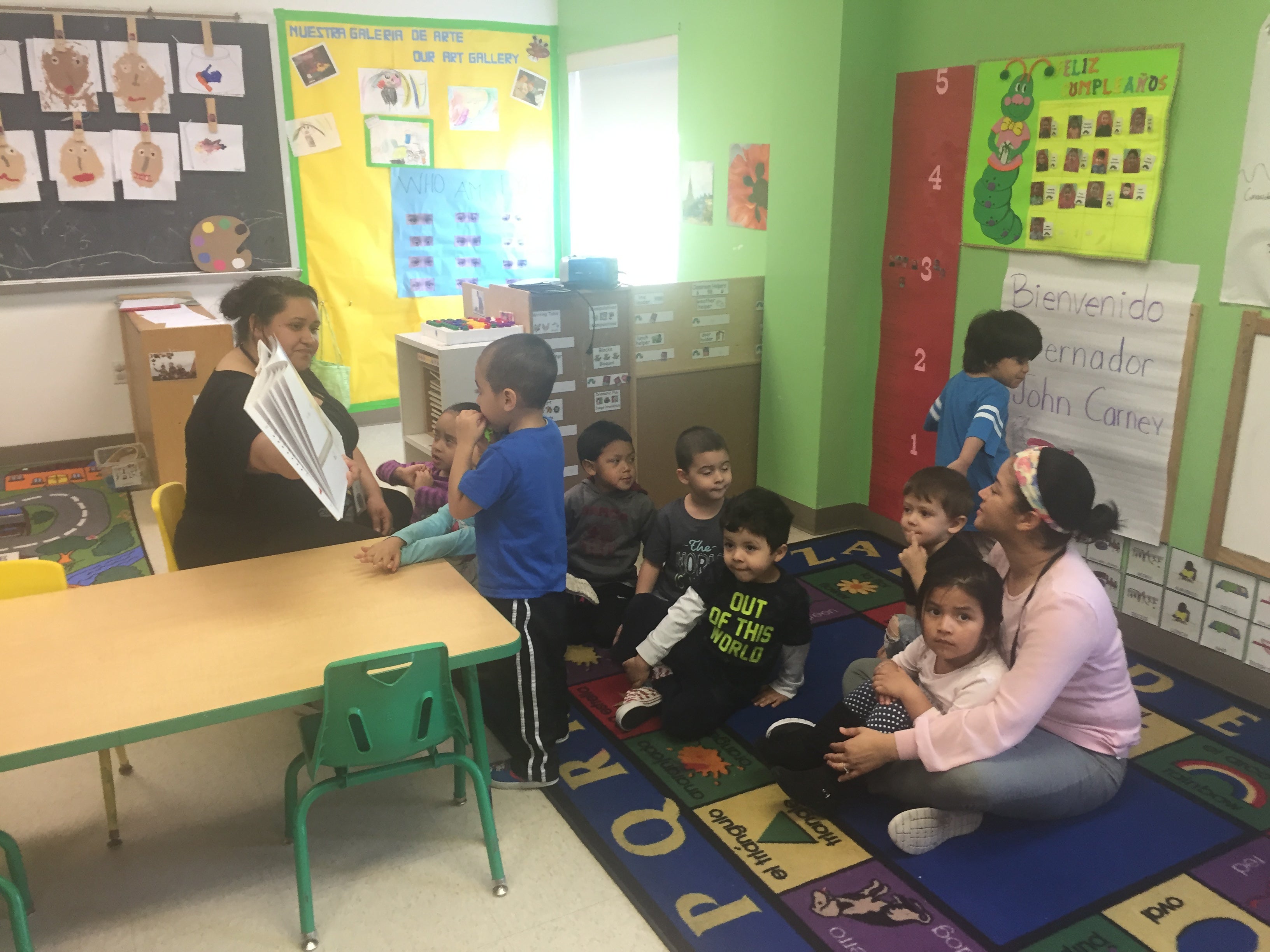  A new $7.6 million federal grant will help Delaware fund learning programs low-income preschoolers like this one at Wilmington's Latin American Community Center. (Cris Barrish/WHYY) 