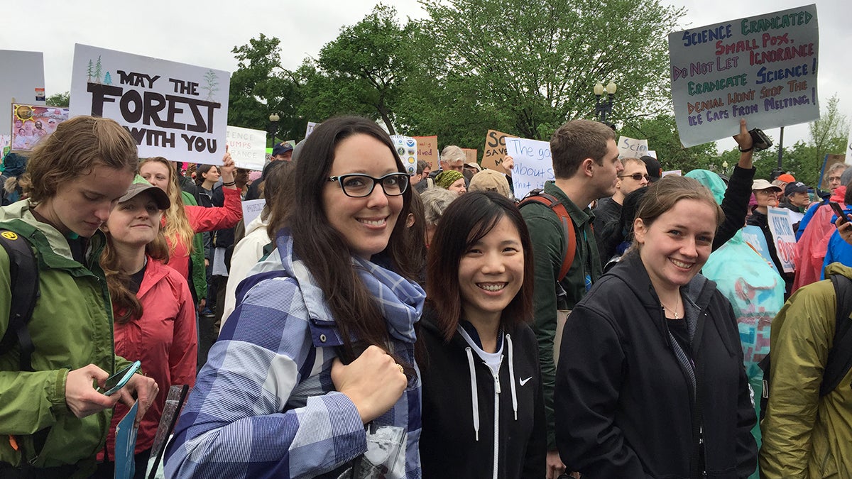  Janine Krippner (left) and Becky Tisherman (right) were two young scientists that attended the science march in Washington, D.C. Though they knew early on they would go, their motivations evolved in the months leading up to the march. (Irina Zhorov/The Pulse) 