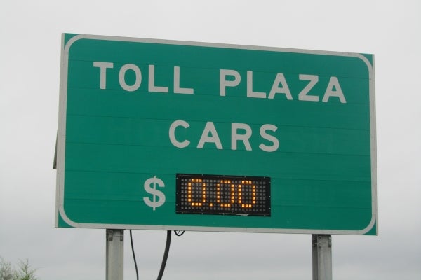 Governor Jack Markell waived all tolls on Delaware Route 1 to make sure people could evacuate the coastal areas quickly. (John Mussoni/For NewsWorks)