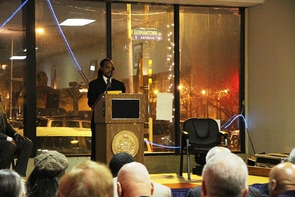 <p><p>Marcus L. Wiggins sings a classical ballad at the ceremony. (Trenae V. McDuffie/for NewsWorks)</p></p>
