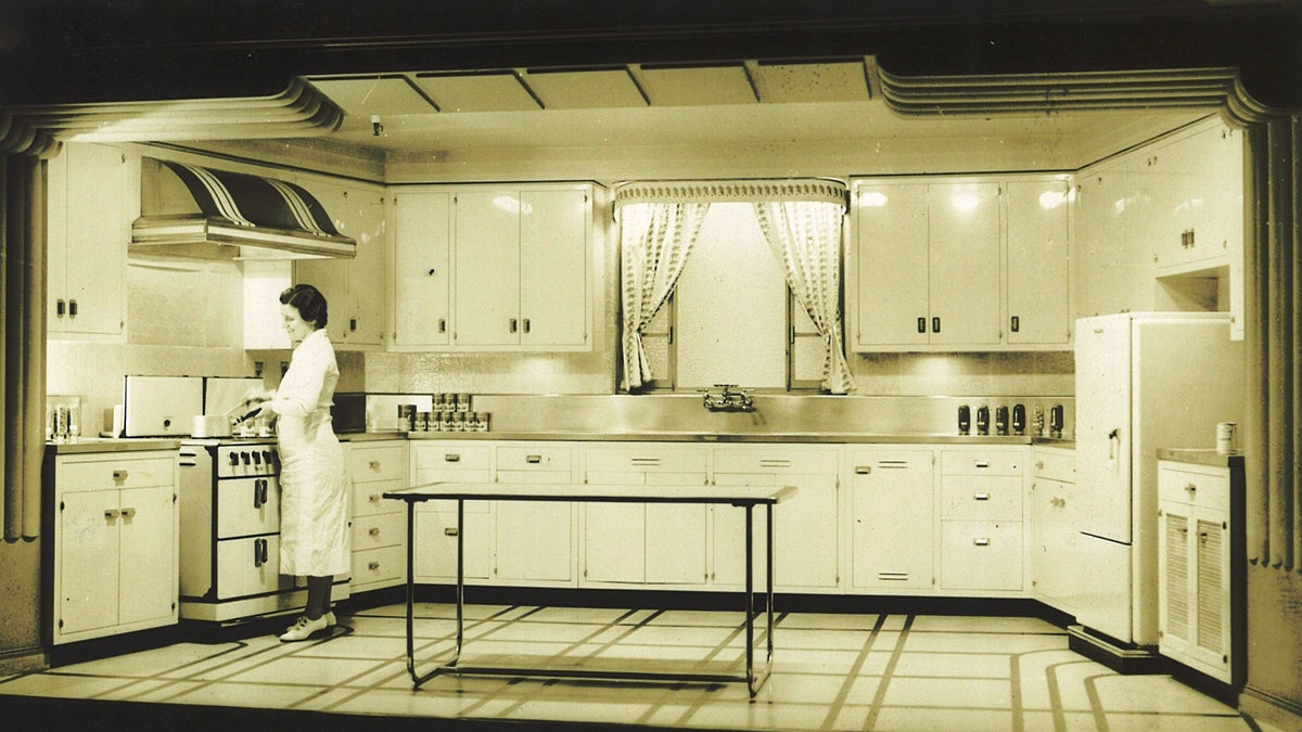  Dorcas Reilly in the Campbell's Test Kitchen, 1948. (Image courtesy of Campbell's) 