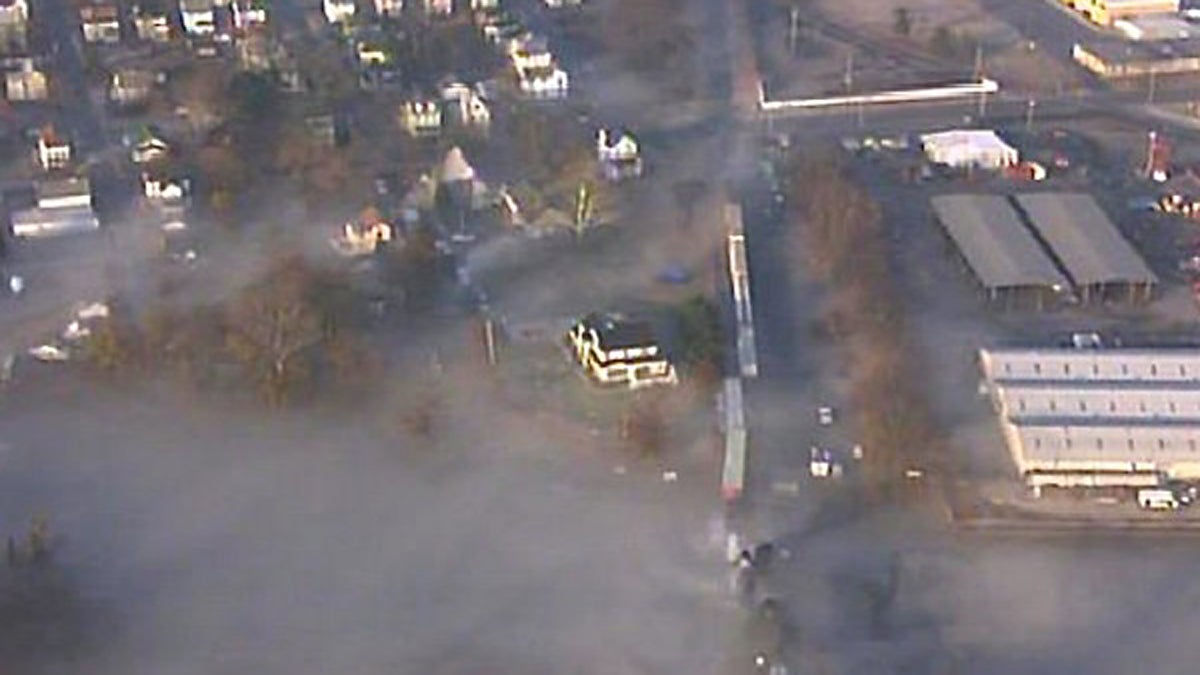  Vinyl chloride gas covers Paulsboro, NJ after a train derailment on Nov 30, 2012. (Photo courtesy of NBC10) 