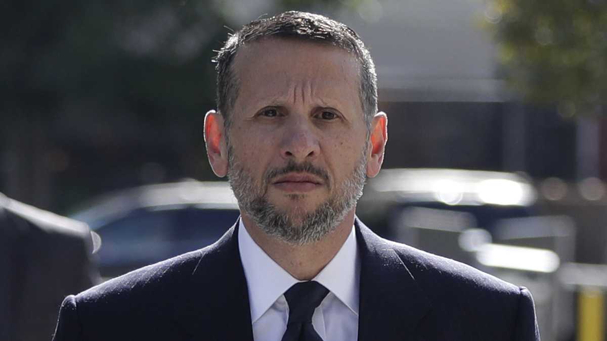  In this Sept. 23, 2016, file photo, David Wildstein arrives at Martin Luther King Jr. Federal Courthouse in Newark, N.J. Wildstein pleaded guilty last year to orchestrating traffic jams in 2013 to punish a Democratic mayor who didn't endorse Gov. Chris Christie. (Julio Cortez/AP Photo)  