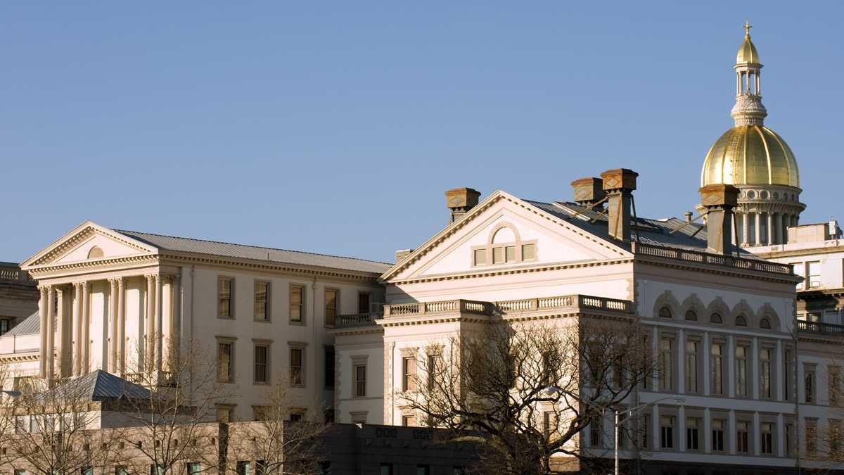  Trenton state Capitol building. (Shutterstock) 