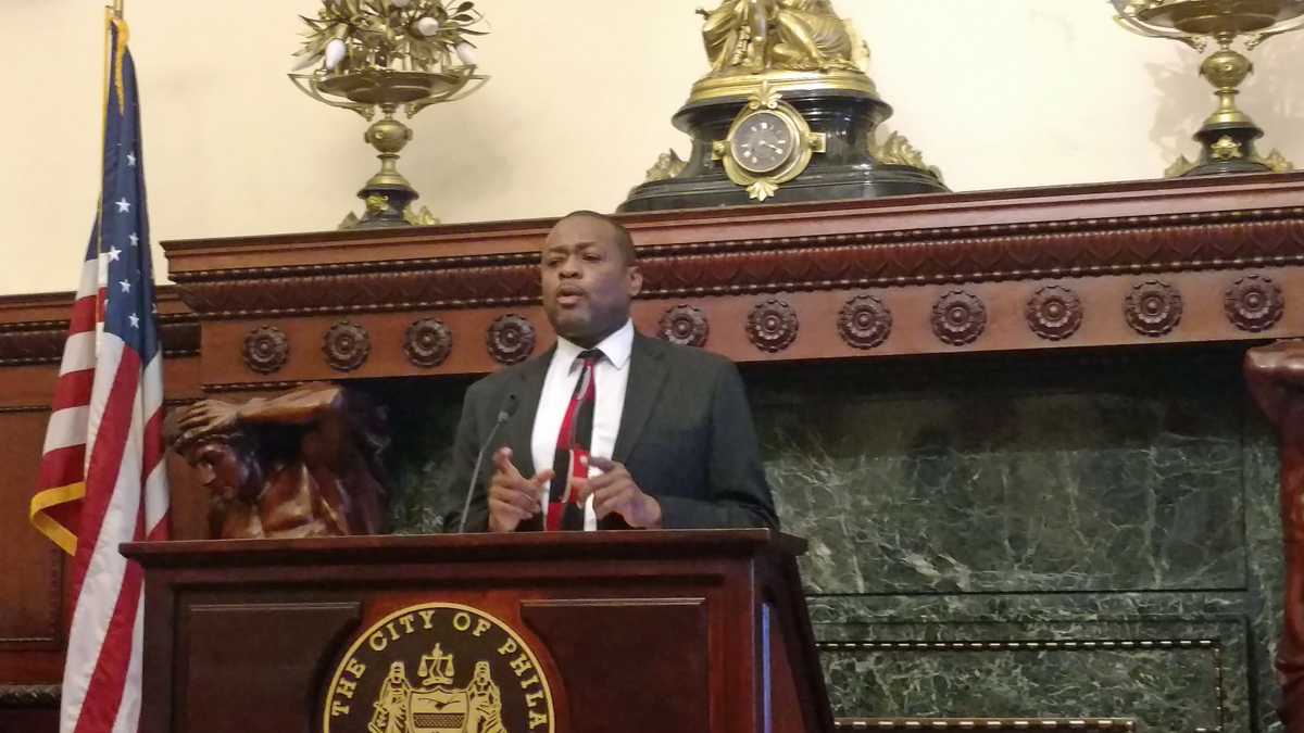  Philadelphia's behavioral health commissioner Arthur Evans speaks at a press conference at City Hall. (Katie Colaneri/WHYY, file) 