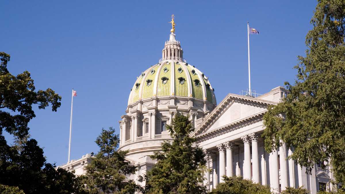  Pennsylvania State Capitol in Harrisburg (Image via Shutterstock)  