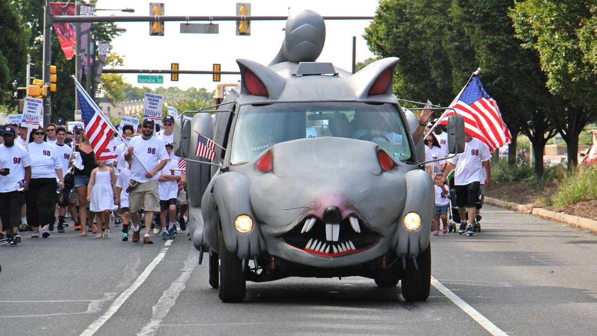 The ratmobile of the Internantional Brotherhood of Electrical Workers Local 98 puts in an appearance in the Philadelphia Labor Day parade. (Emma Lee/WHYY)