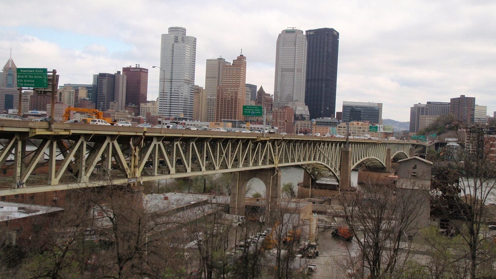  The Liberty Bridge, a structurally deficient bridge in Pittsburgh. Photo courtesy of PennDOT. 