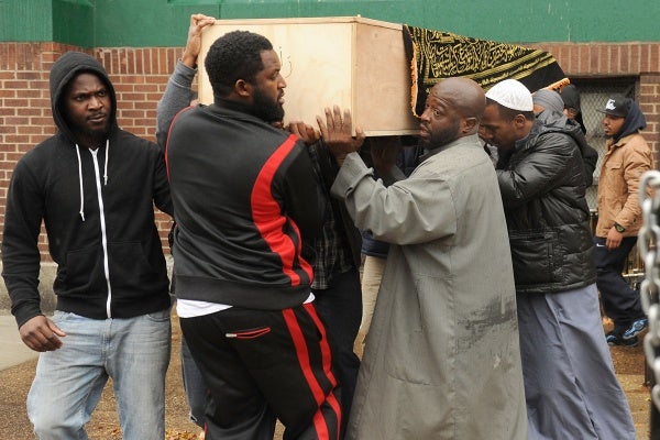 <p><p>Friends and family of Najji Abdul-Rahim carry the casket. (Peter Tobia/for NewsWorks)</p></p>
