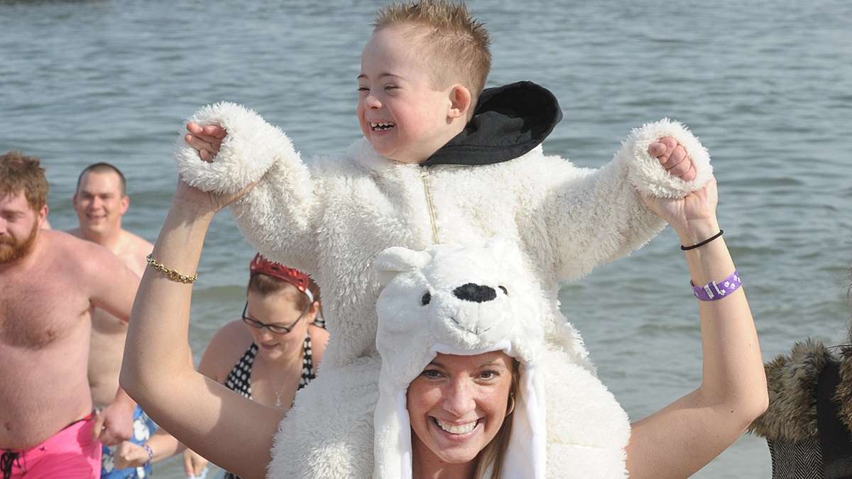 This mini-plunger was all smiles. (Chuck Snyder/for NewsWorks)