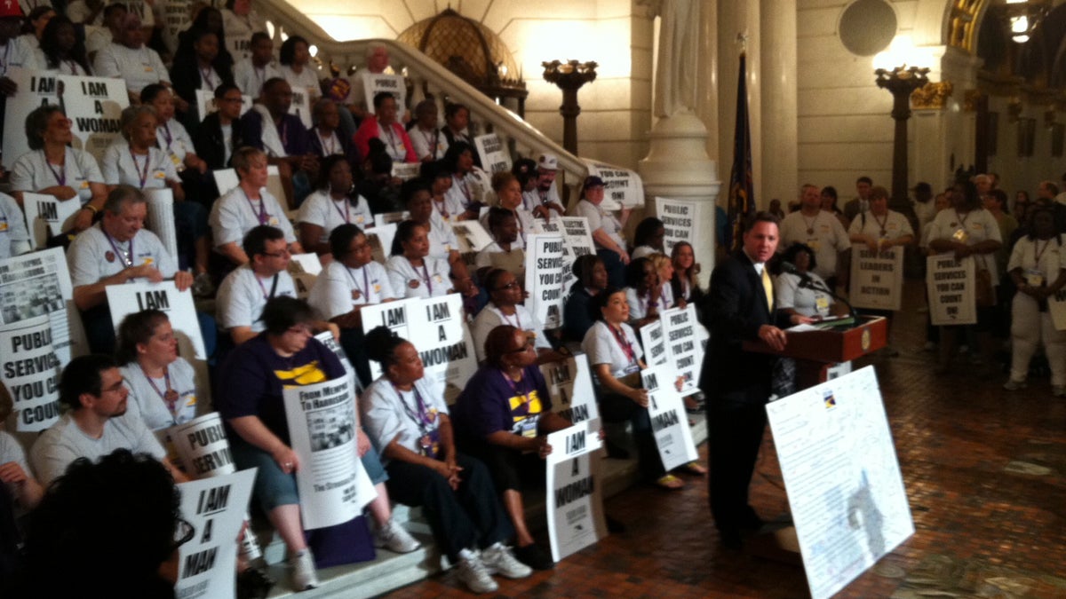  An estimated 350 state and public sector workers have rallied at the state Capitol to encourage more funding for education and human services. (Mary Wilson/for NewsWorks) 