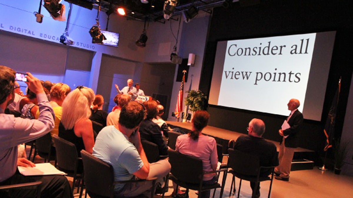  One goal of the WHYY forum is to people to consider the merits of different approaches to rebuilding the shore. (Kim Paynter/WHYY) 