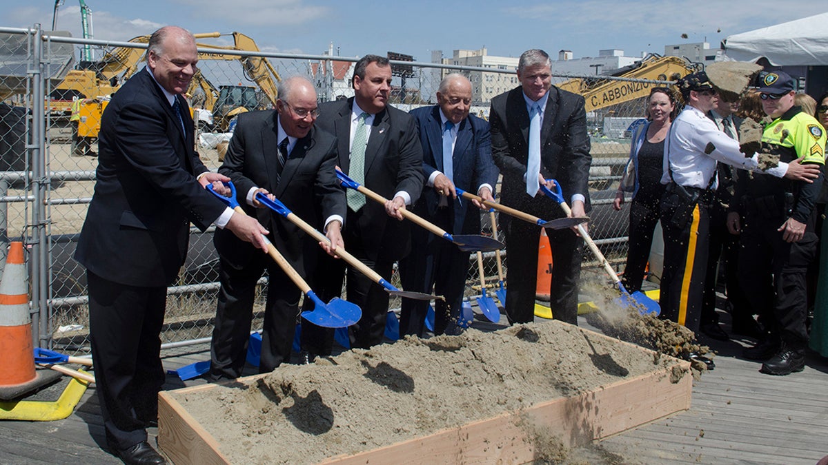  Dignitaries including New Jersey Gov. Chris Christie (center) take part in groundbreaking ceremonies for the 