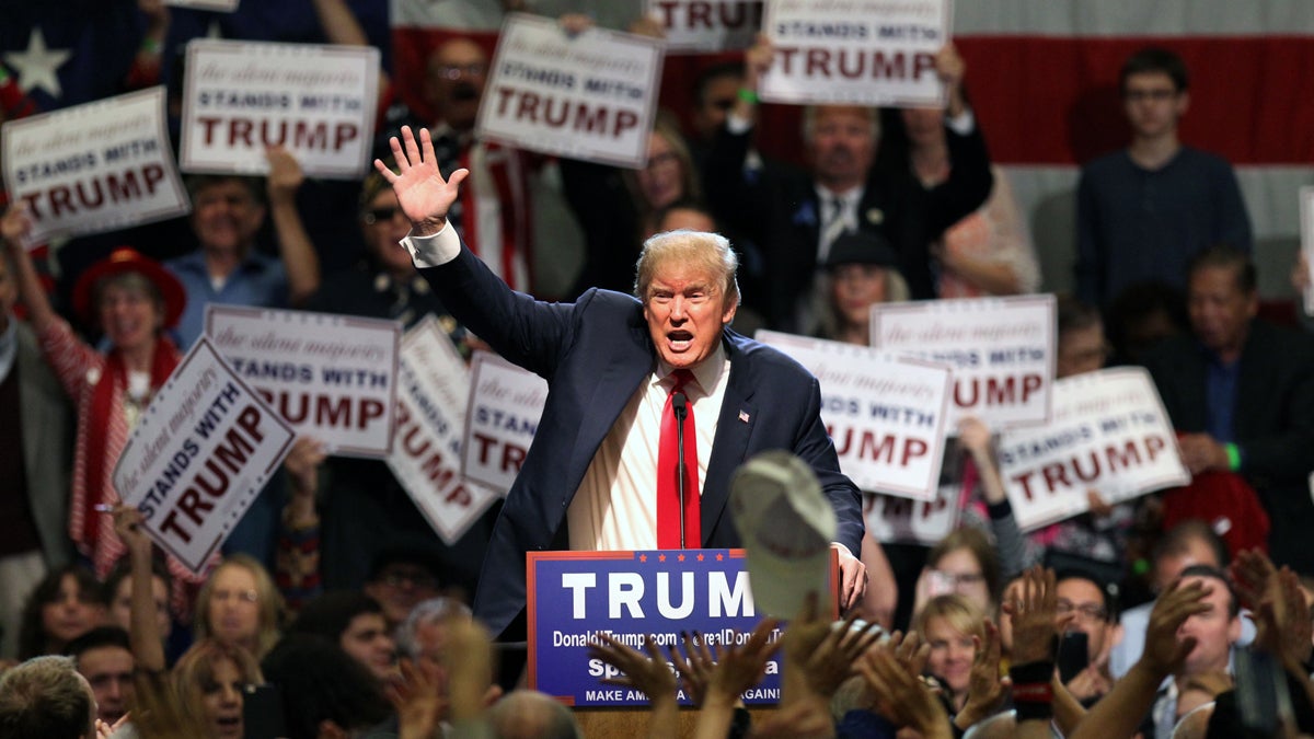  Republican presidential candidate Donald Trump gestures as he speaks during a rally at the Nugget Convention Center in Sparks, Nev., Thursday, Oct. 29, 2015. (AP Photo/Lance Iversen) 