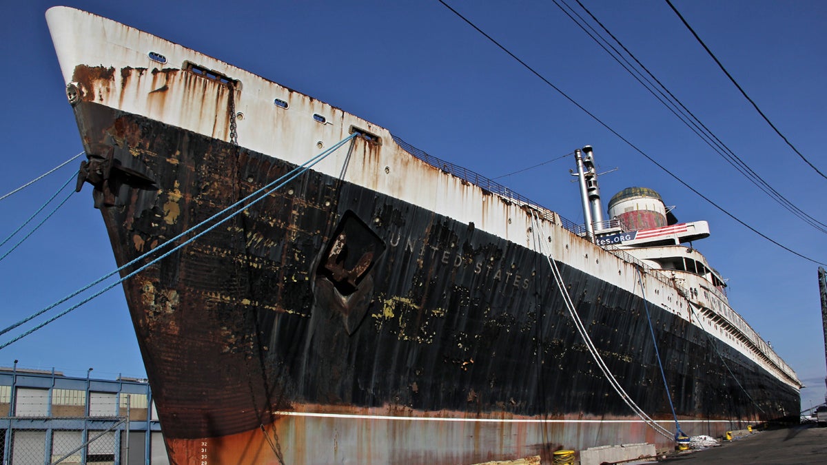  The SS United States, which held speed records for Atlantic crossings, is docked in the Delaware River in South Philadelphia. (Emma Lee/WHYY) 