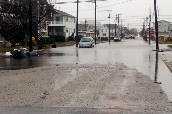 <p><p>This is just after 3 p.m. on the backside of Ocean City at 4th Street and Bay Avenue. (Tom Mac Donald/WHYY)</p></p>
