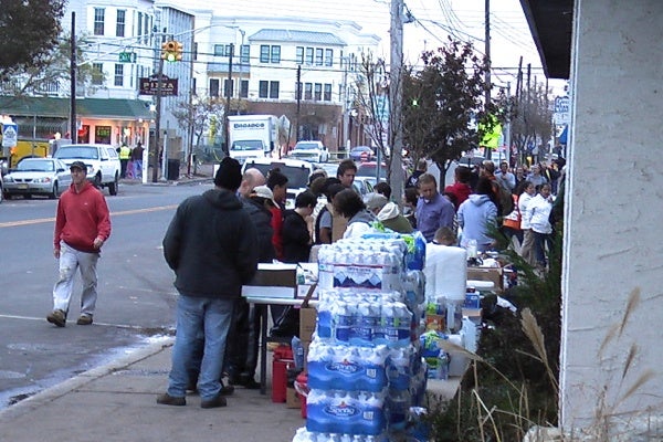 <p><p>This emergency food station in Belmar has been serving hot meals for nearly two weeks. (Alan Tu/WHYY)</p></p>
