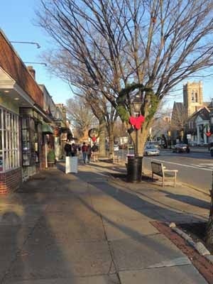 <p><p>Downtown Haddonfield (Bethany Mitros/for NewsWorks)</p></p>
