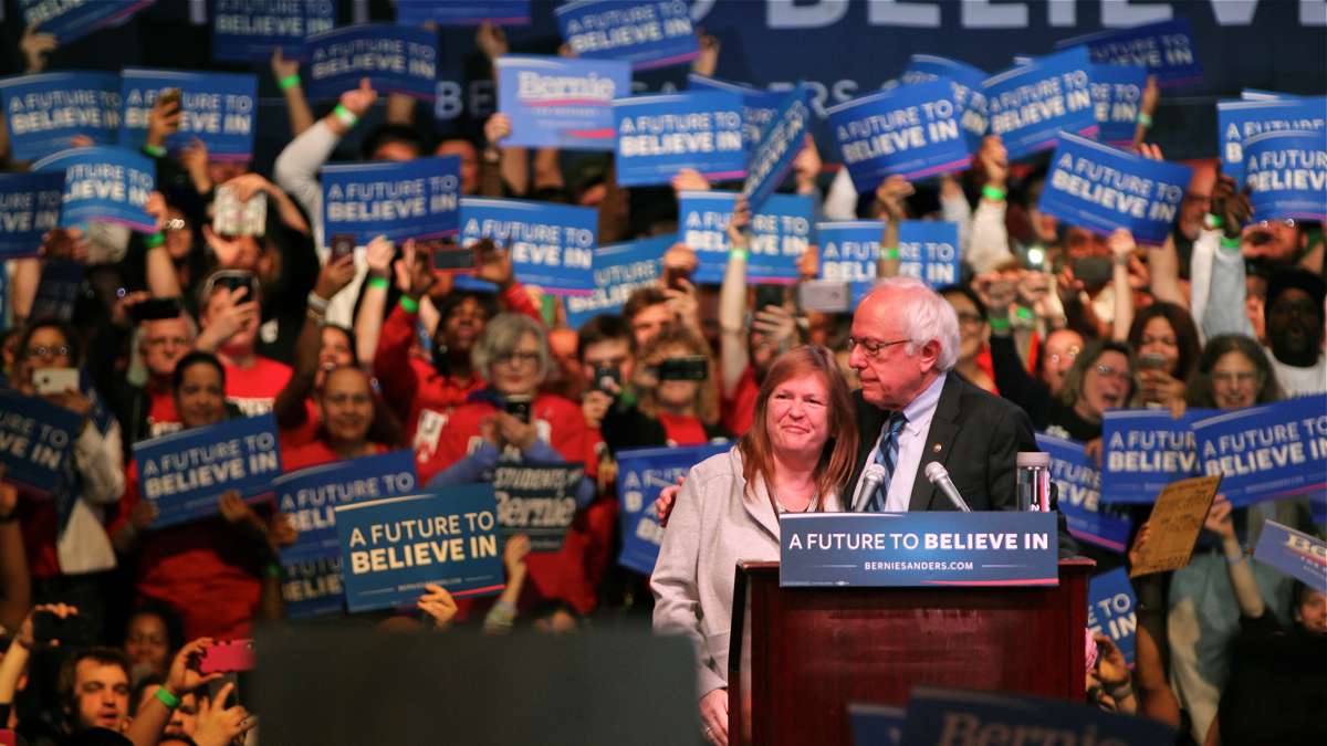 Presidential candidate Bernie Sanders and his wife, Jane O'Meara Sanders, at a rally in Atlantic City. (Emma Lee/WHYY)